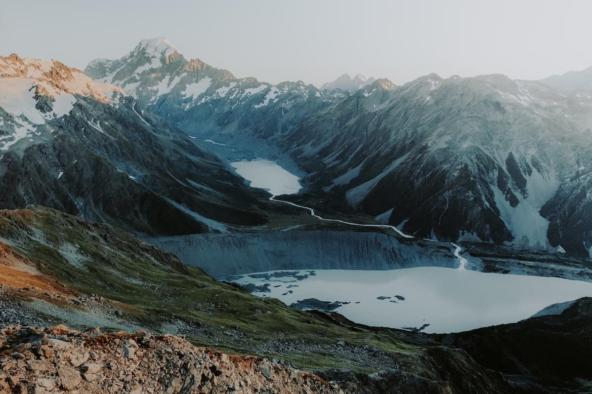 Photographers Unite to Raise Funds for Christchurch Tragedy