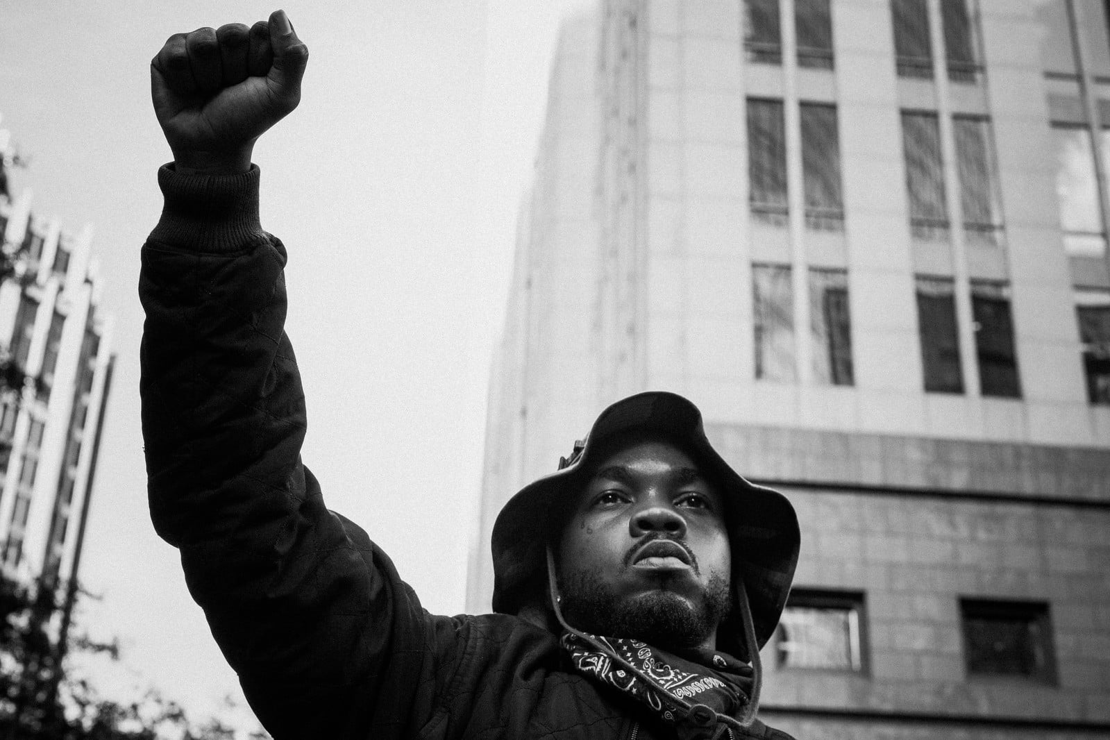 O fotógrafo Justin Smith lança uma nova luz sobre os tumultos do protesto Black Lives Matter em Charlotte