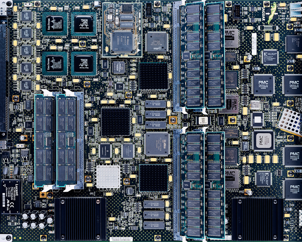 christoph-morlinghaus-motherboard-2