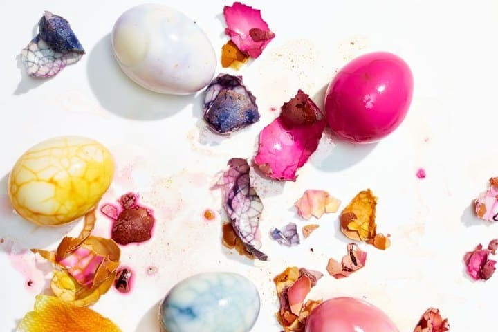 Ted Cavanaugh’s Food Photography of Tie-Dye Pickled Eggs Bring Easter Vibes