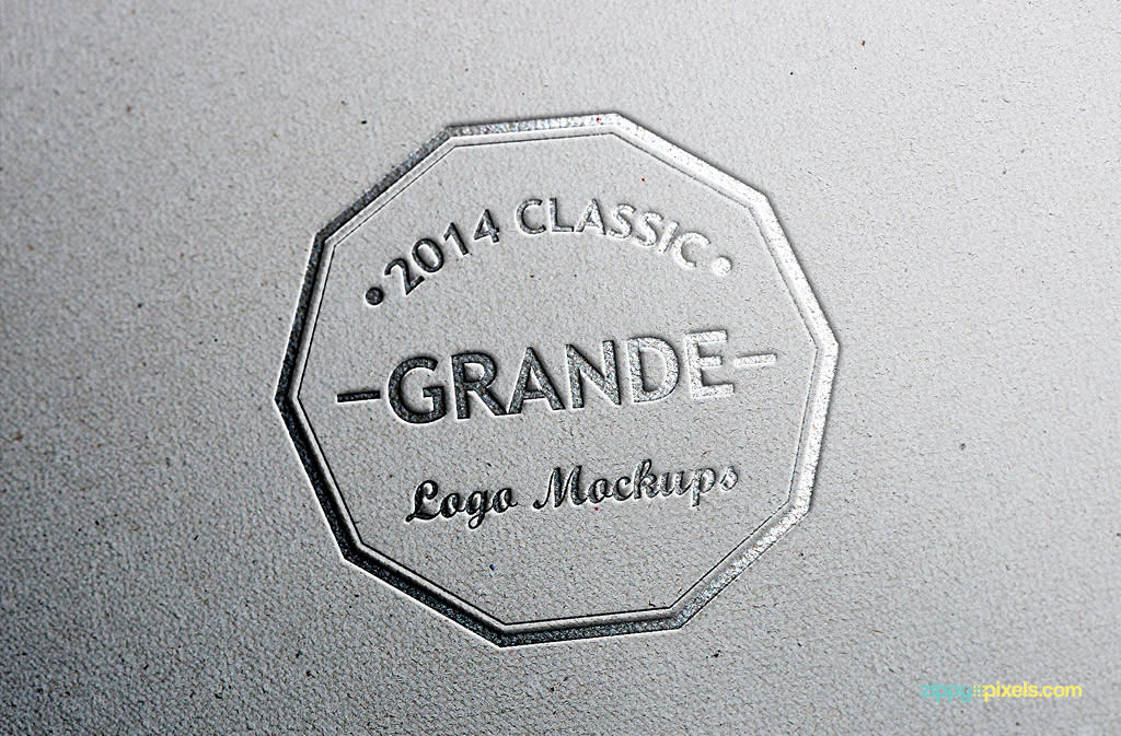 logotipo gratuito-mockup-papel-grande