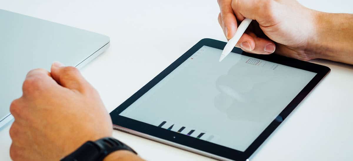 ipad-pro-drawing-tablet