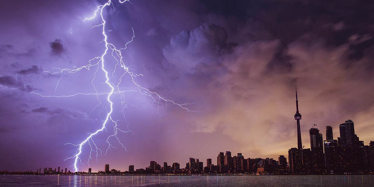 foudre-au-dessus-de-toronto-skyline