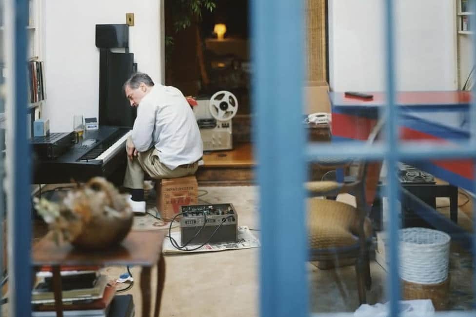 memphis tennessee 2000 william eggleston in his music room sleeping by the mississippi