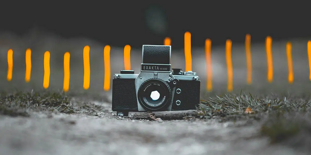 old-slr-camera-with-out-of-focus-background