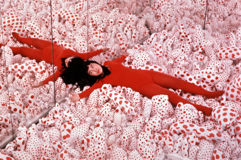 As salas de espelhos infinitos de Yayoi Kusama geram lucros inesperados para o Museu Hirshhorn